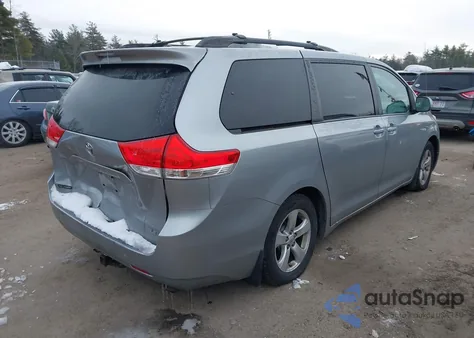 2011 Toyota Sienna Le V6 из США, поврежденный, VIN 5TDKK3DC3BS103180
